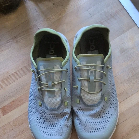 On Running Olive and Gray Sneakers - Picture 8 of 9
